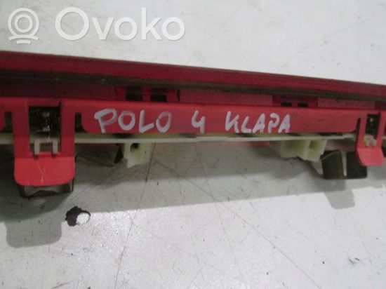 Volkswagen Polo Third/center stoplight
