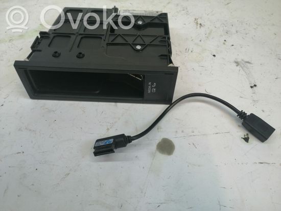 Volkswagen Scirocco Head unit multimedia control 5N0035342C 5N0035558