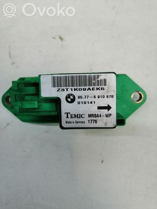 BMW 5 E39 Airbag deployment crash/impact sensor 65776910678
