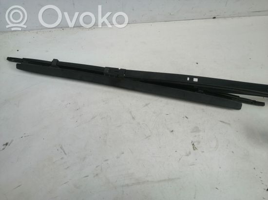 BMW 5 E39 Front wiper blade arm