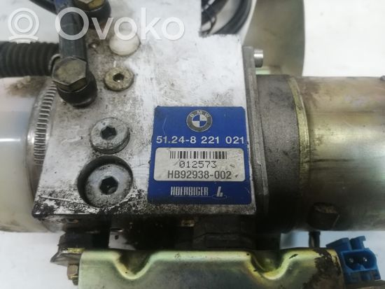 BMW 7 E38 Tailgate hydraulic pump motor 51248221021