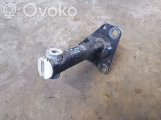 Audi A4 S4 B5 8D Front bumper mounting bracket 8D0807136A