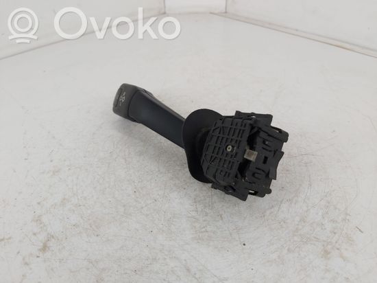 BMW 5 E34 Indicator stalk