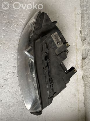 Audi A4 S4 B7 8E 8H Headlight/headlamp