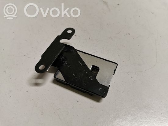 BMW 7 E65 E66 Bluetooth antenna 6928461