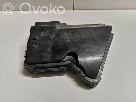 BMW X5 E70 Fuse box cover 7555102