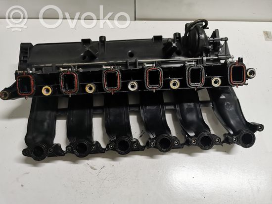BMW 7 E65 E66 Intake manifold 7790700 7790701