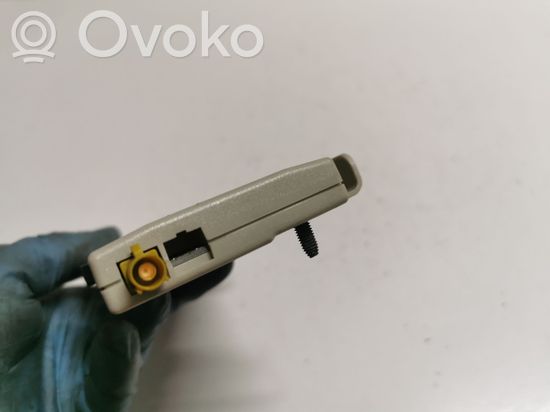 BMW X6 E71 E72 Aerial antenna amplifier 21367510 009130160
