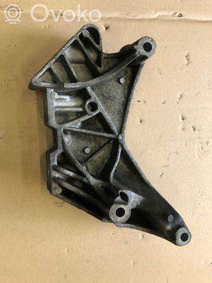 Audi A3 S3 8P Engine mounting bracket 06J199207P