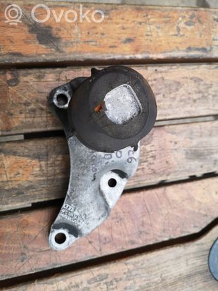 Audi A6 S6 C6 4F Engine mounting bracket 4F0199343F