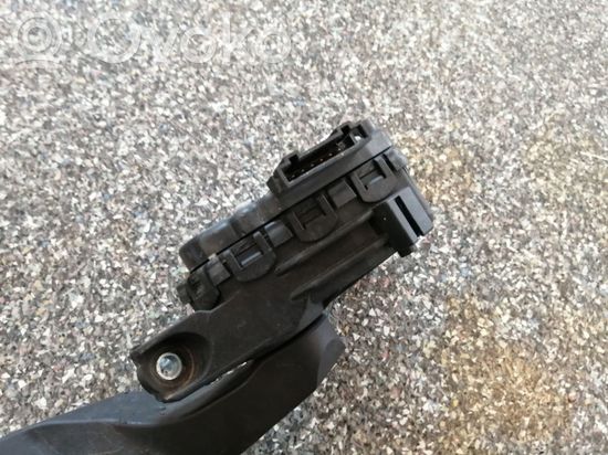 Audi A4 S4 B6 8E 8H Accelerator throttle pedal 8EI721523