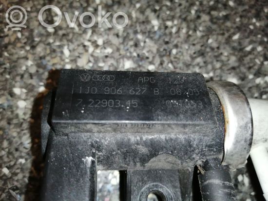 Volkswagen Multivan T5 Turbo solenoid valve 1J0906627B