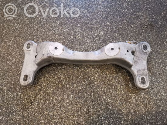 BMW 3 E90 E91 Gearbox mounting bracket 6771064