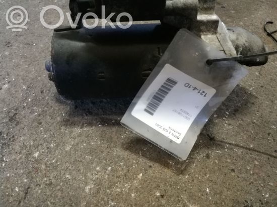 BMW 5 E39 Starter motor 0001108157