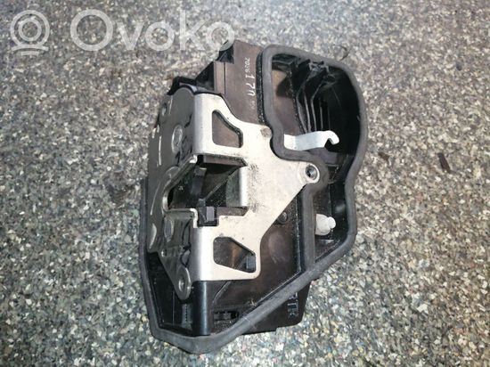 BMW 5 E60 E61 Front door lock 7036170