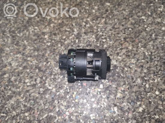 Mercedes-Benz E W212 Interior temperature sensor A2118300272