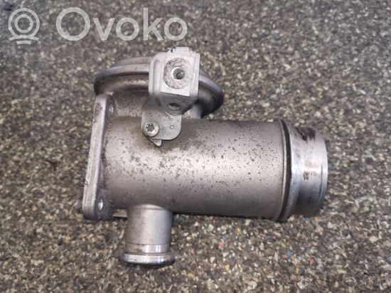 BMW 3 E90 E91 EGR valve 7792077 70051200