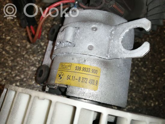 BMW 5 E39 Heater fan/blower 8372493