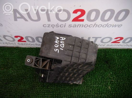 Audi A4 S4 B5 8D Air filter box
