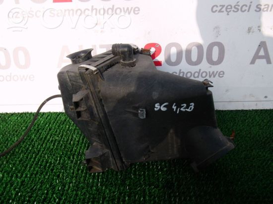 Audi A6 S6 C5 4B Air filter box