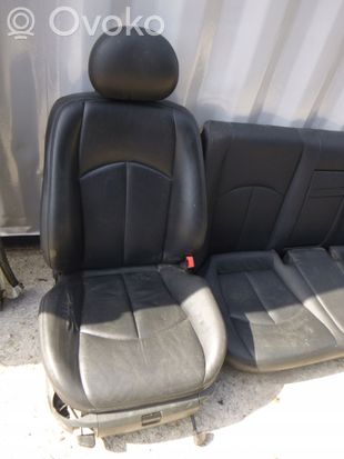 Mercedes-Benz E W211 Seat set