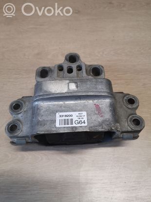 Volkswagen PASSAT B6 Engine mount bracket 3318200