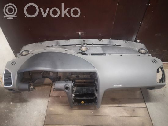 Audi Q7 4L Dashboard 4L1858041