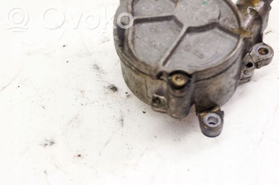 Audi Q7 4L Vacuum pump 03H145100B