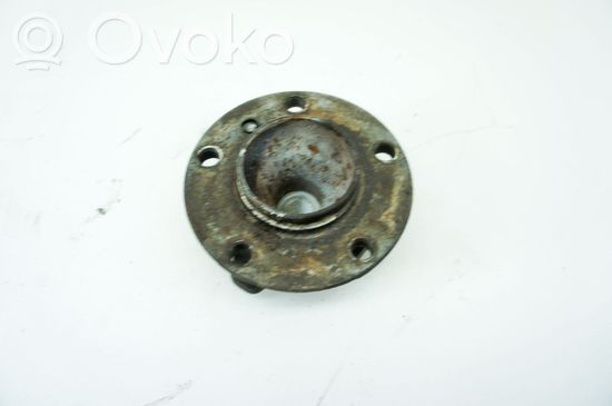 BMW 7 F01 F02 F03 F04 Front wheel hub