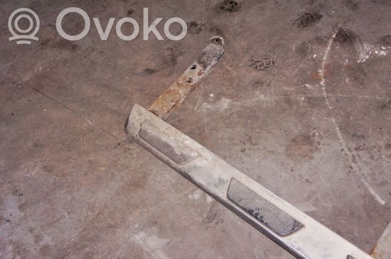 Audi Q7 4L Sill