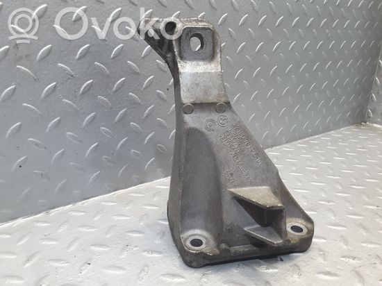 BMW 1 E81 E87 Engine mounting bracket 6781916 22116781916 13807410