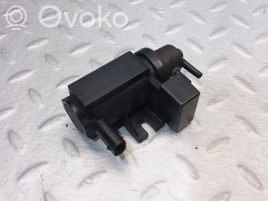 BMW 1 E81 E87 Vacuum valve 7805391