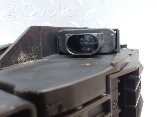 BMW 1 E81 E87 Accelerator throttle pedal 6770936 35426770936 6PV009379