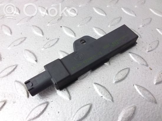 BMW 5 F10 F11 Aerial antenna amplifier 9220831