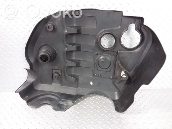 Volkswagen PASSAT B5.5 Engine cover (trim)