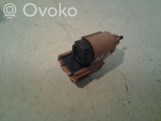 Audi A8 S8 D3 4E Brake pedal sensor switch 3B0945511 19322006