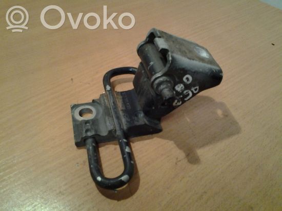Audi A6 S6 C6 4F Front door lower hinge 8E0831412B