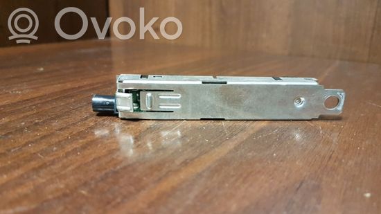 Audi A8 S8 D4 4H Aerial antenna amplifier 4H0035225L