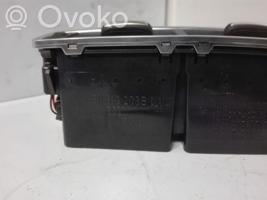 Audi A8 S8 D3 4E Rear air vent grill 4E0819203BD