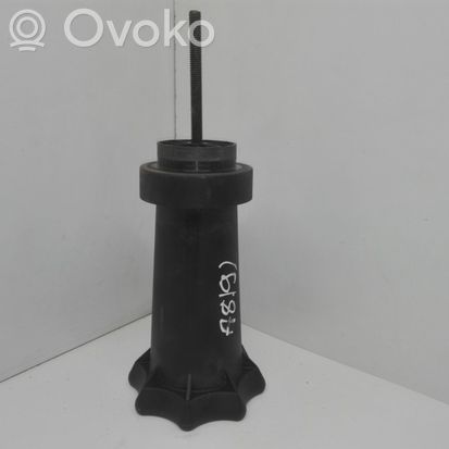 Audi A8 S8 D3 4E Spare wheel bolt 4E0803899K