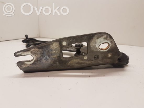 Audi A6 S6 C6 4F Tailgate/trunk/boot hinge 4F5827302