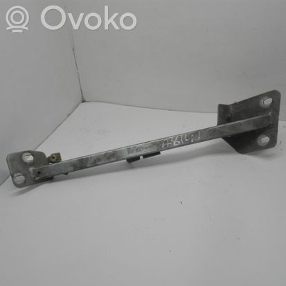 Audi A8 S8 D3 4E Fender mounting bracket 4E0805464E