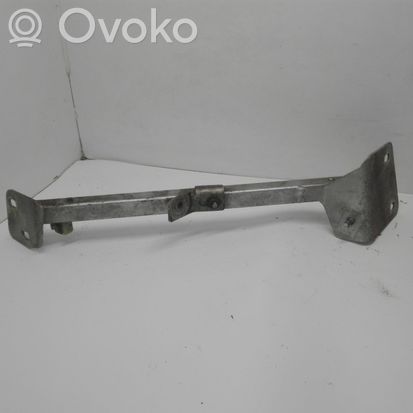 Audi A8 S8 D3 4E Fender mounting bracket 4E0805464E