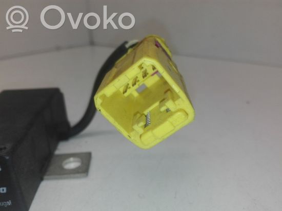 Audi A8 S8 D3 4E Fuse 7L0915457A