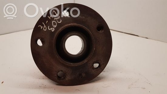Audi A8 S8 D4 4H Front wheel hub 8K0407615B
