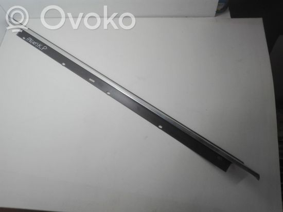 Audi A8 S8 D3 4E Rubber seal front door window/glass 4E0853284C
