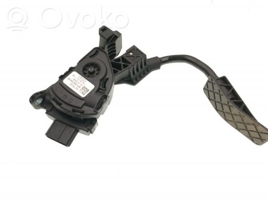 Audi A8 S8 D4 4H Accelerator throttle pedal 4H2723523 6PV00950505