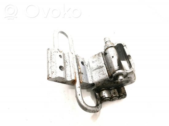 Audi A8 S8 D3 4E Rear door lower hinge 4E0833411C