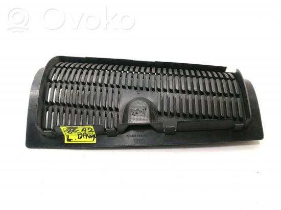 Audi TT TTS Mk2 Other trunk/boot trim element 8Z0863989