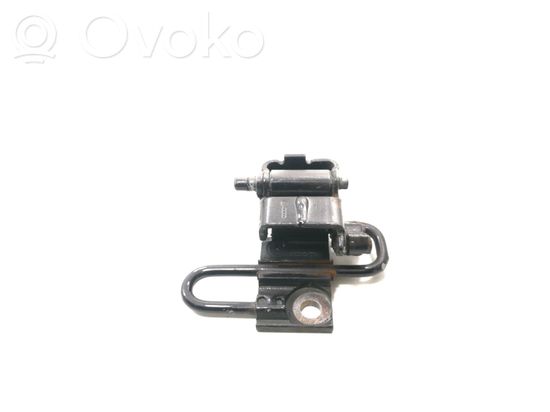 Audi A8 S8 D3 4E Front door lower hinge 4E0831411C